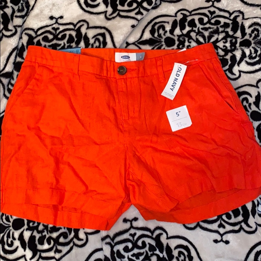 shorts,never been worn